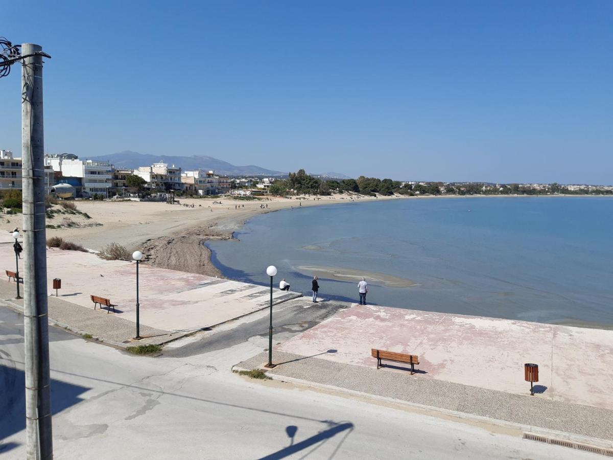 Faros Apartments Артемида Екстериор снимка