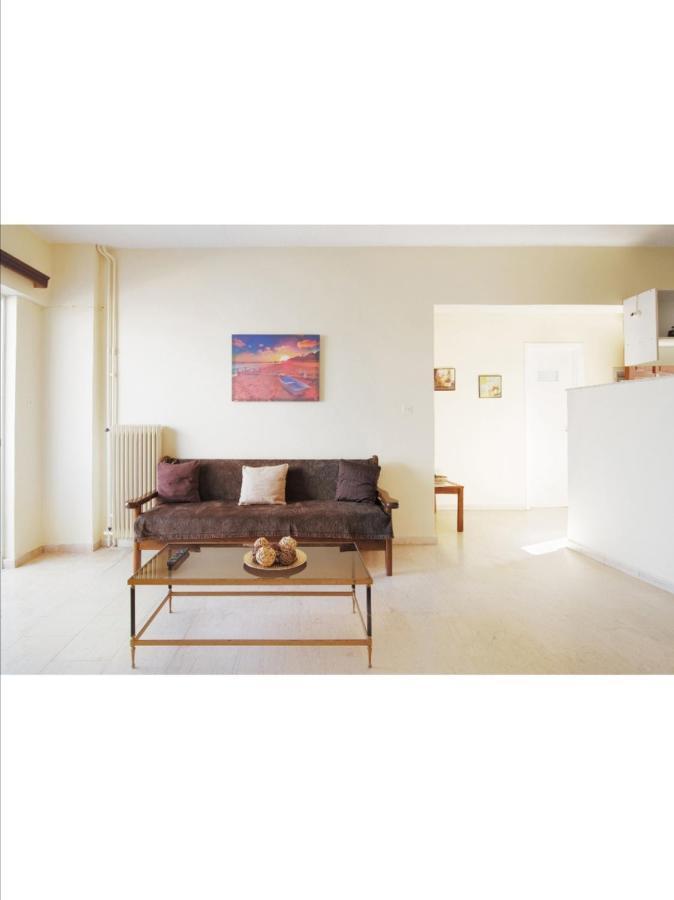 Faros Apartments Артемида Екстериор снимка